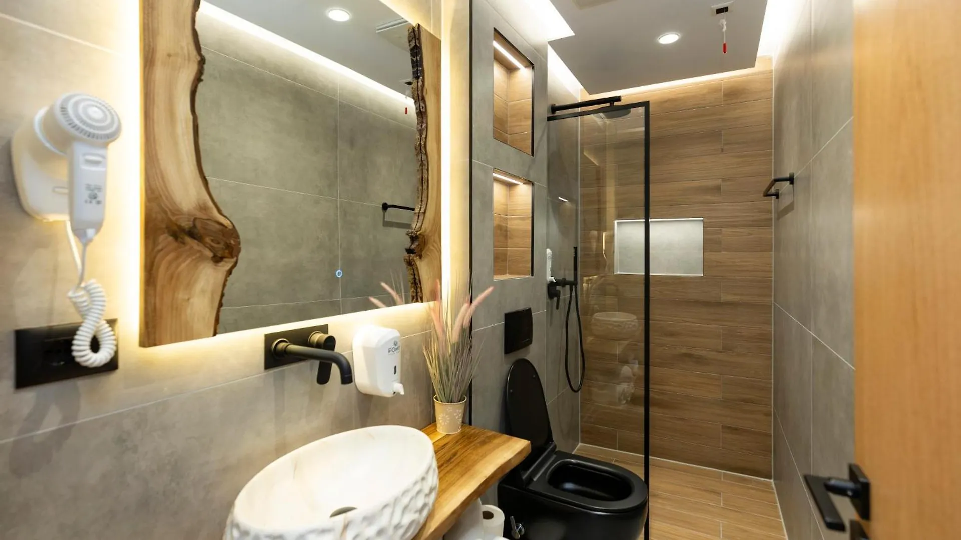 Hotel Joni 卡萨米尔