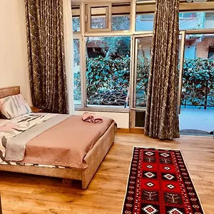  Apartamento Comfy In Center Albania